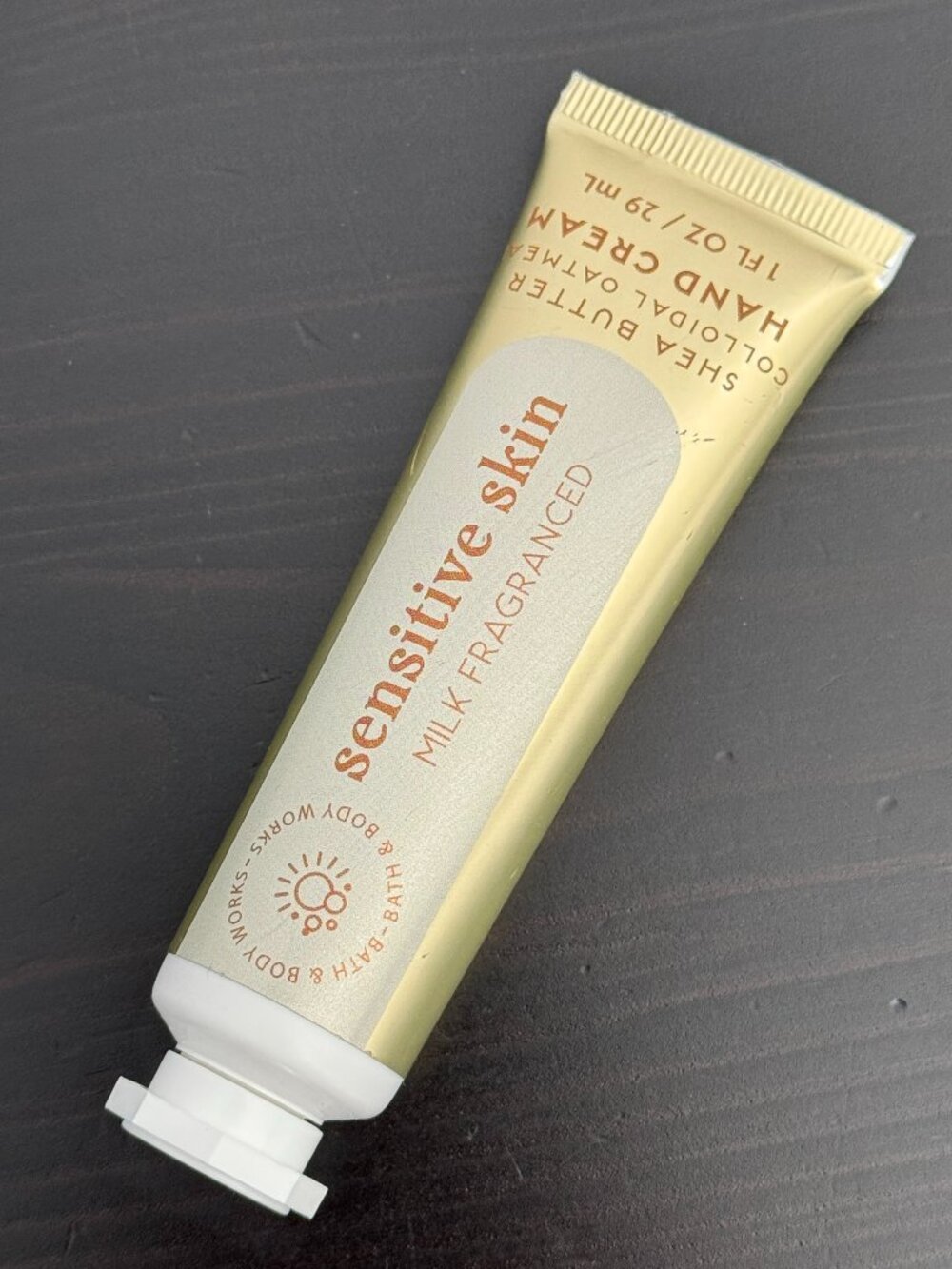 Bath & Body Works Sensitive Skin Milk Fragranced Hand Cream